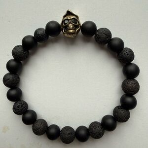 Black Beaded Bracelet with Skull Accent